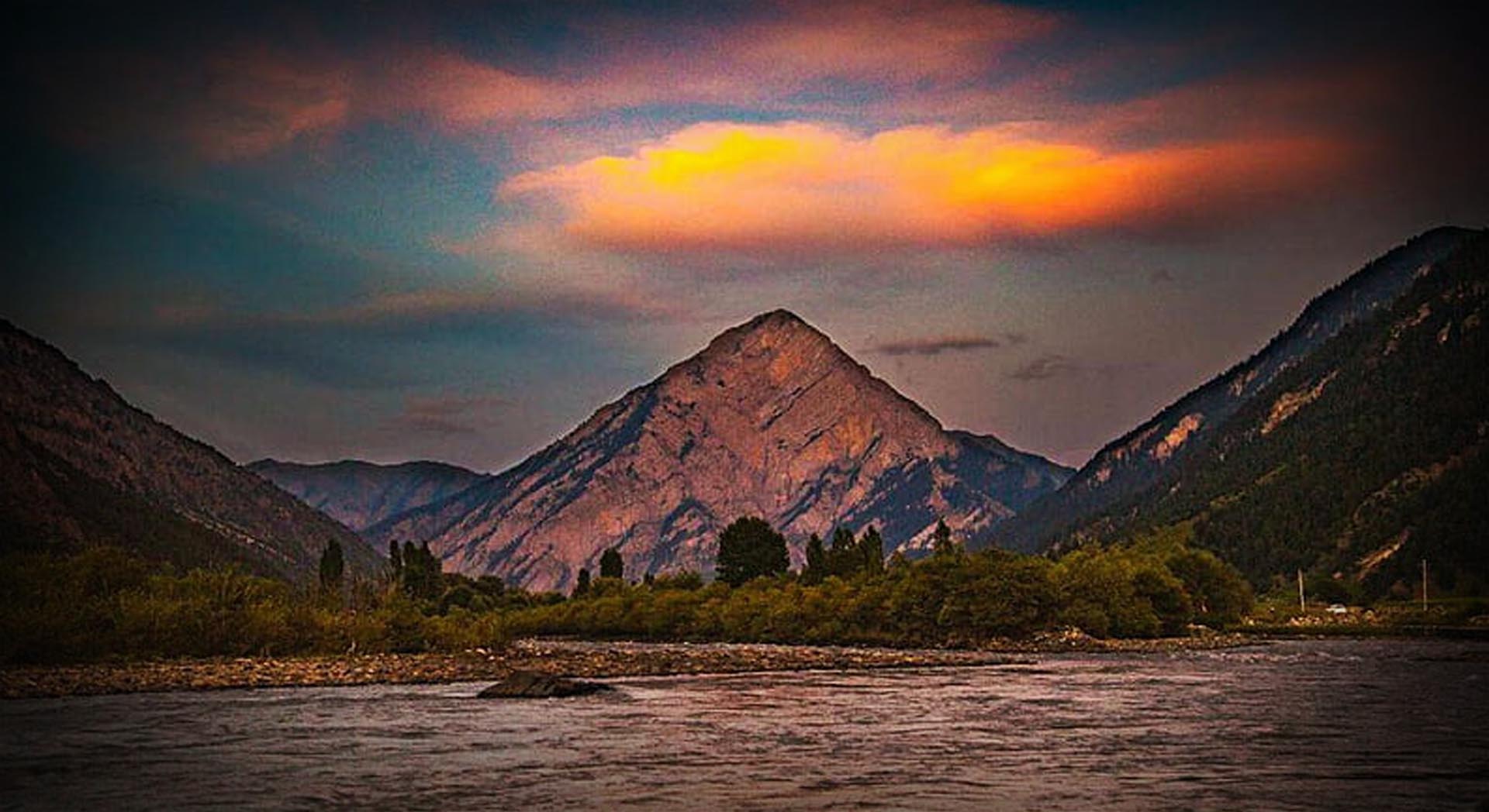 Gurez Valley – Kashmir’s Remote Heaven Beyond the Horizon