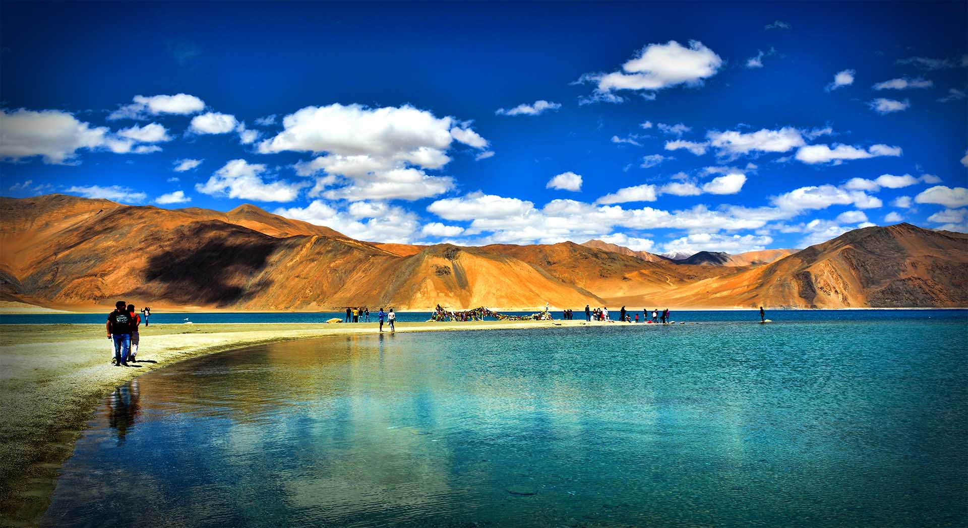 A Journey to Pangong Lake – Where Heaven Meets Earth